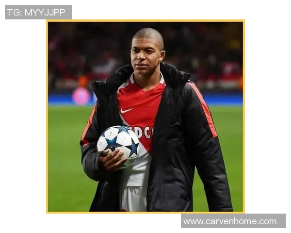 足球明星姆巴佩的传奇之路与未来发展展望